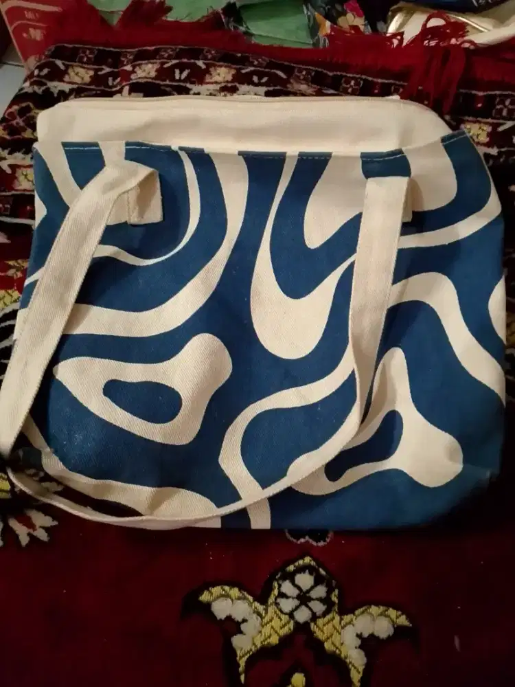 Tas canvas wanita