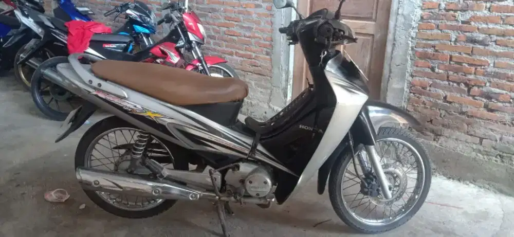 Honda karisma THN 2005 plat AB sleman