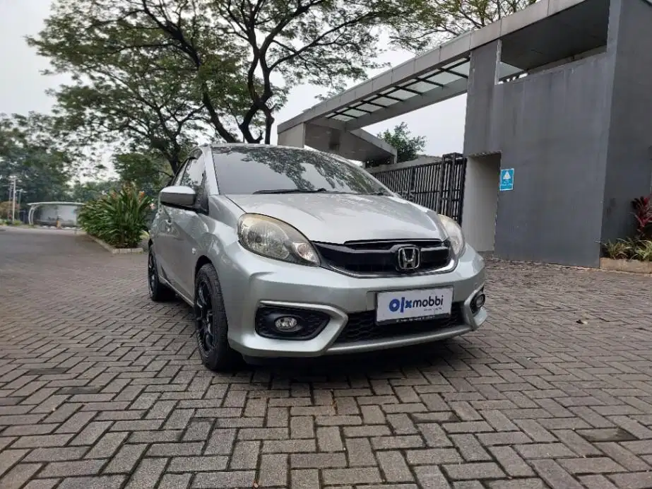 DP Murah Honda Brio Satya 1.2 E Bensin-AT 2016 CWVBB