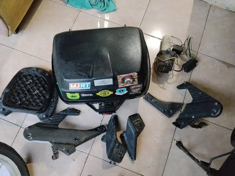 box dan berexket + toa