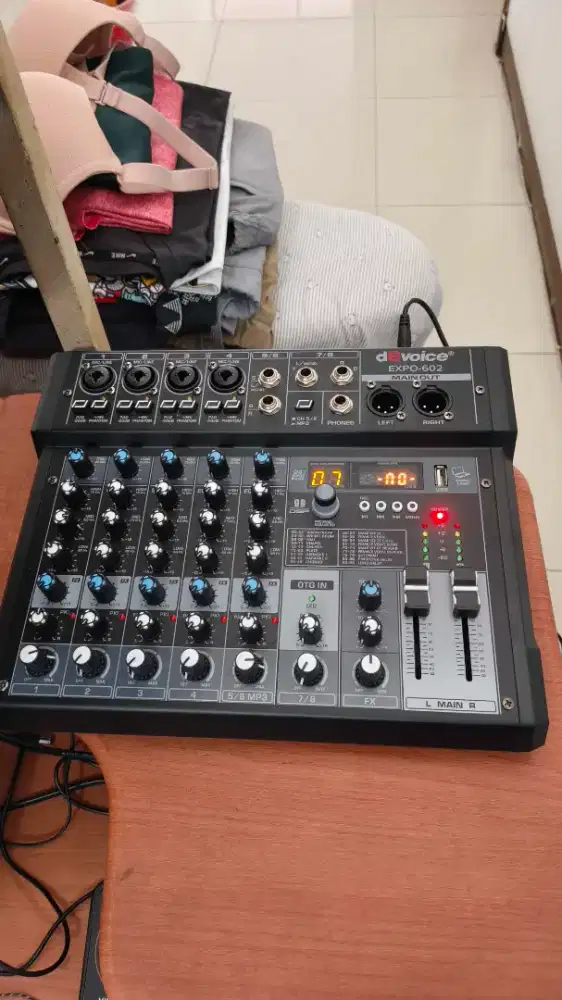 Mixer DB Voice Expo 602