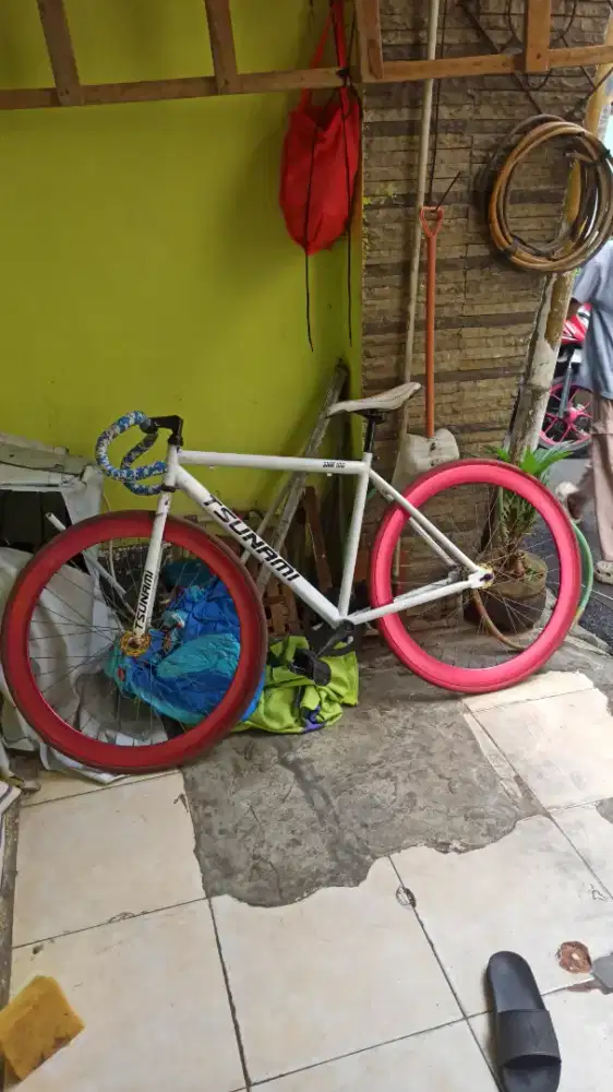Sepeda Fixie Putih
