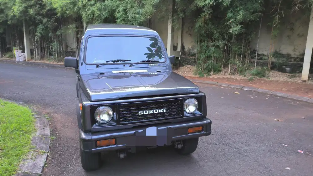 Suzuki Katana 1993 Bensin tipe DX tangan pertama surat2 ada faktur