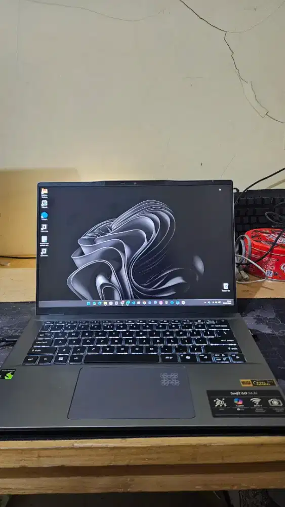 Laptop Acer Swift Go 14 AI Snapdragon