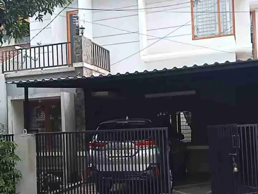Dijual Rumah Minimalis Modern 2 Lantai Siap Huni dalam Komplek Kalimalang Duren Sawit Jakarta Timur.