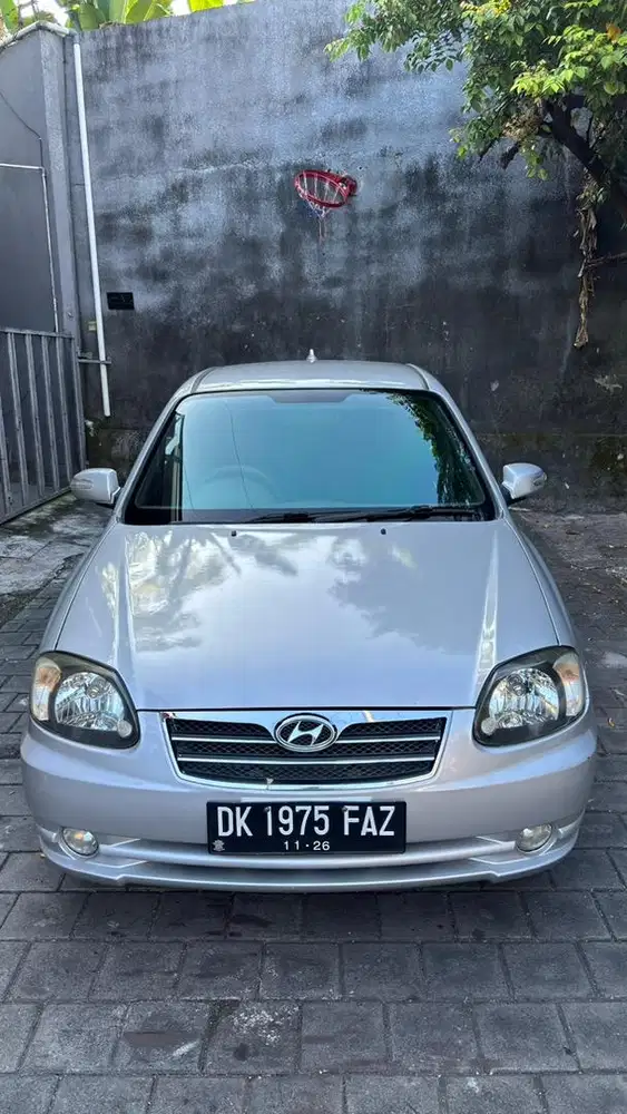Hyundai Avega 2011 - Silver Metalic