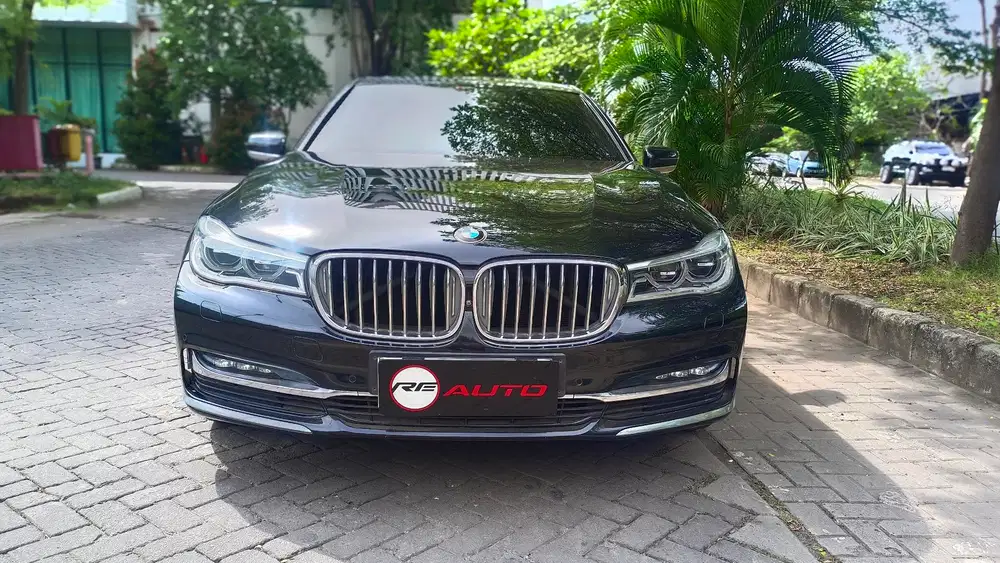 BMW 740Li tahun 2017