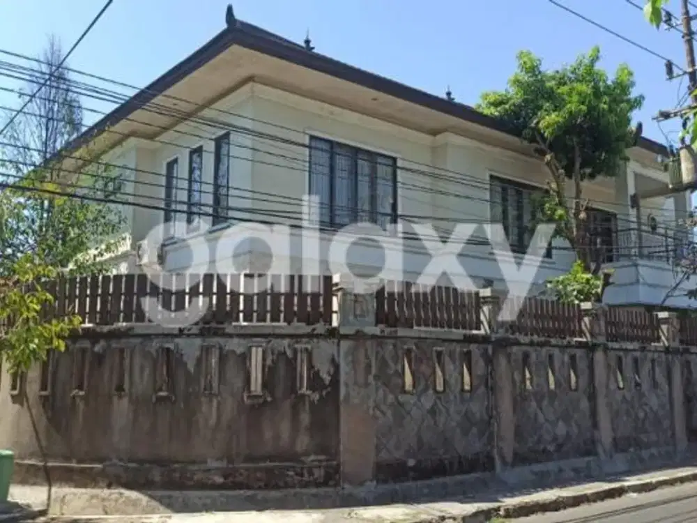 DIJUAL RUMAH 2 LANTAI DI MANYAR REJO