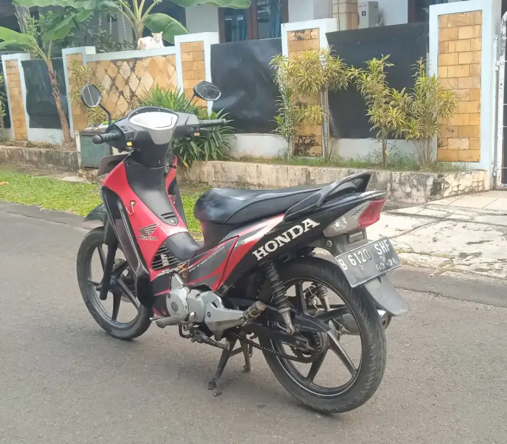 supra x 125 pajak hidup terawat baik