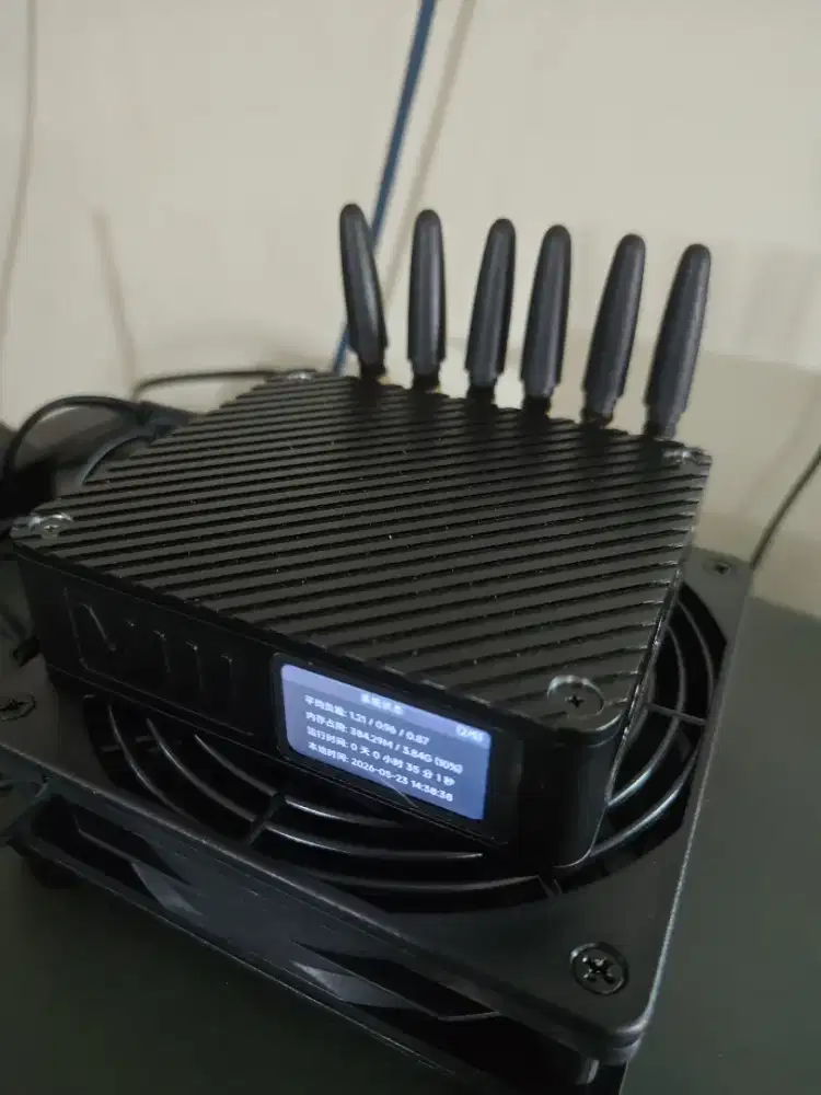 Openwrt SBC Fibocom FM170-EAU 5G modem Wifi 7 be