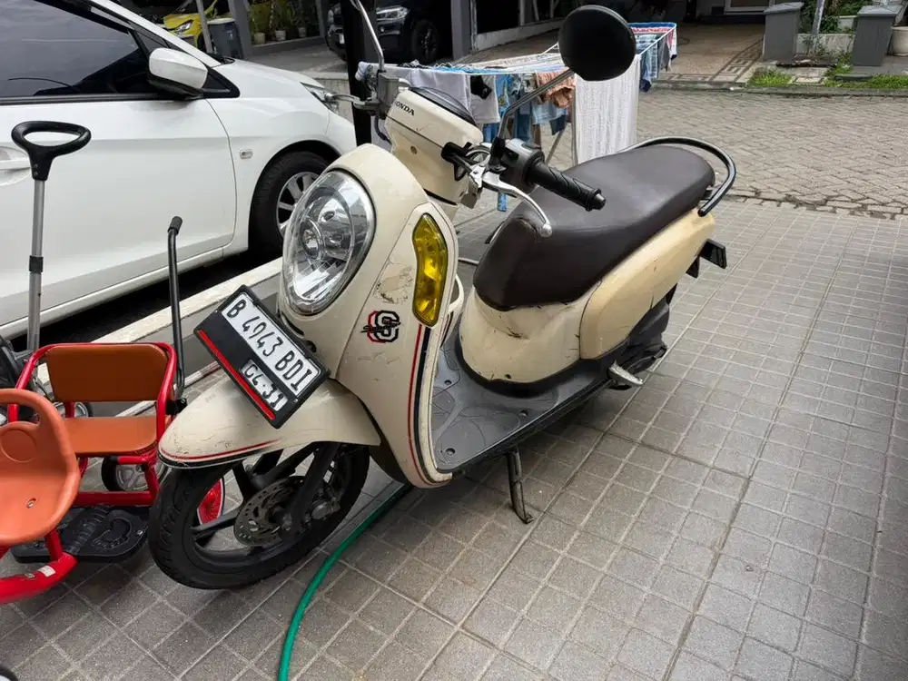 Scoopy 2015 apa adanya, baru perpanjang plat