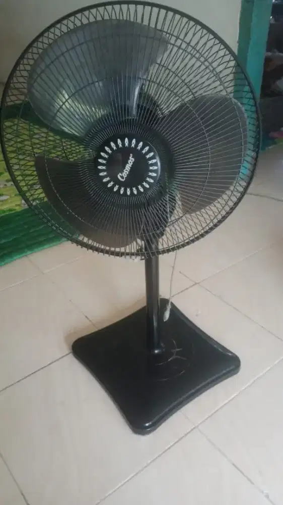 KIPAS ANGIN COSMOS