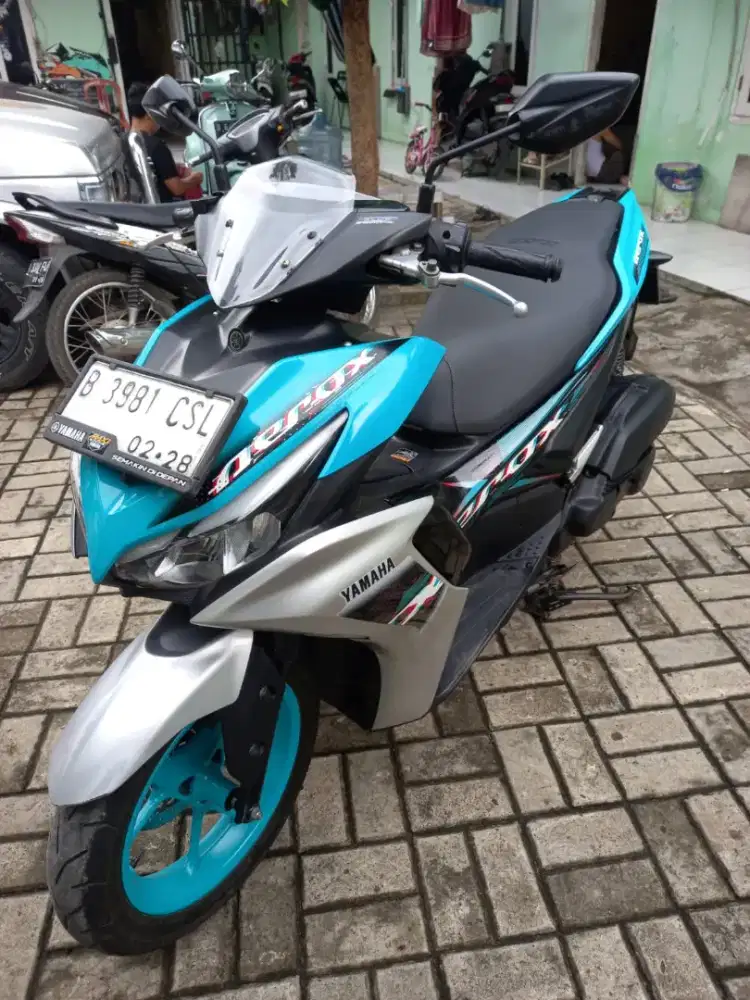 Aerox 2023 biru mulus