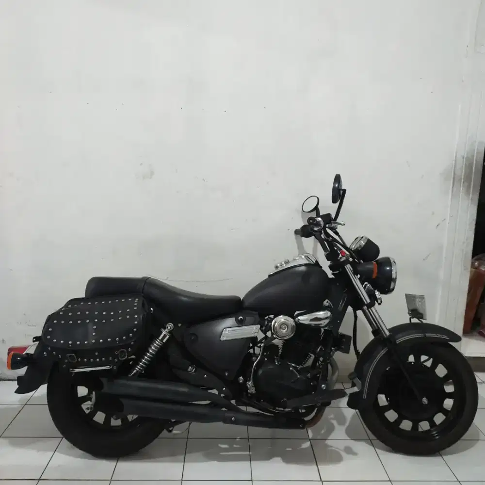 Benneli Motobi Evo 200cc 2023 Bagus lengkap