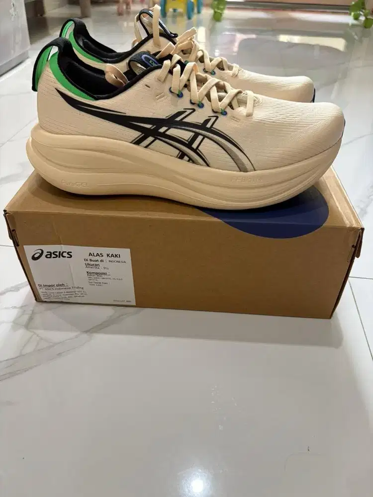 Dijual Sepatu Shoes ASICS Gel Nimbus 28 ukuran size 43