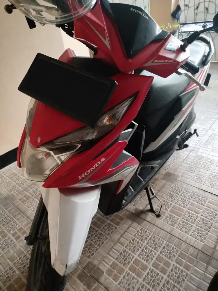Jual atau TT Honda beat 2017 merah putih