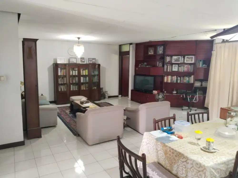 GEGER KALONG LEBAK, RUMAH LUAS ASRI SIAP HUNI DI KOTA BANDUNG