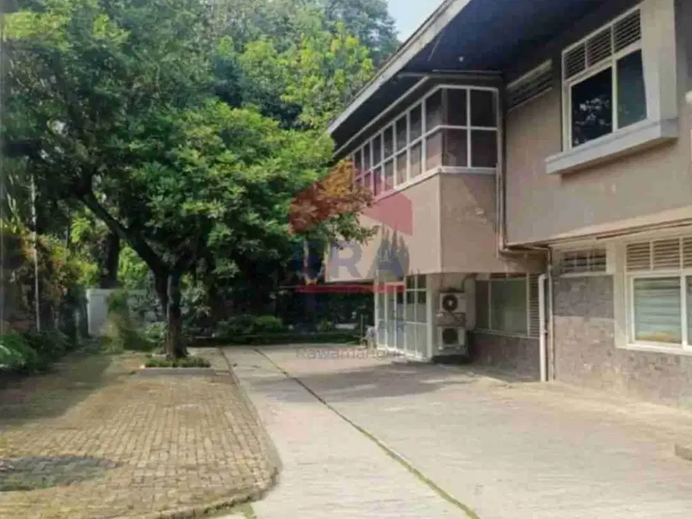 NEGO SAMPAI Deal!! Bangunan Komersial Premium Prapanca Jakarta Selatan – LT 1.165 m², || Lokasi Sangat Strategis