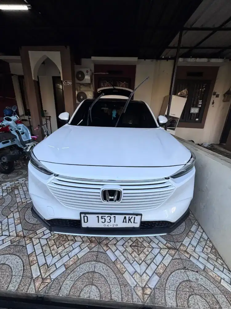 Honda HR-V 2023 kilometer Rendah Nego