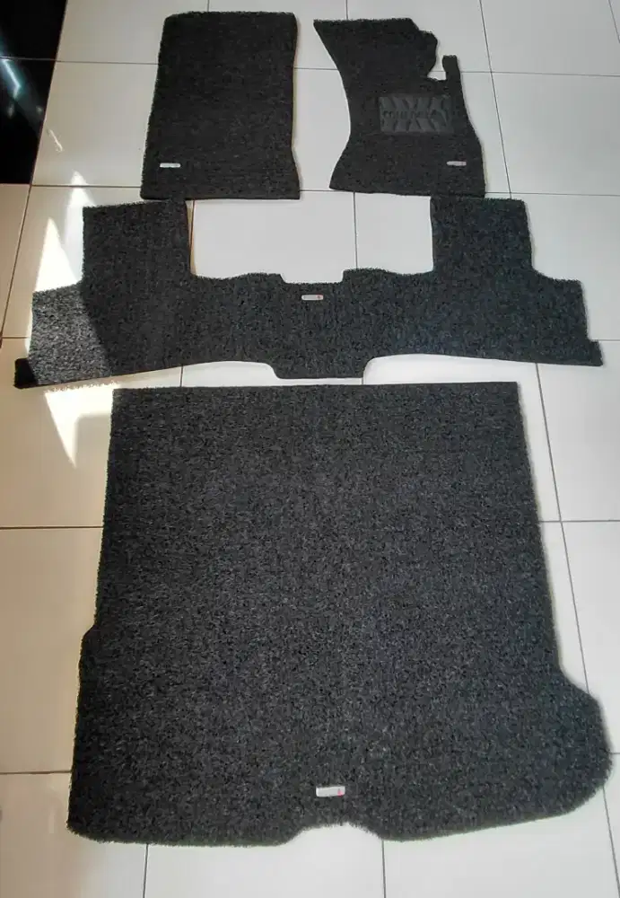 Karpet Comfort untuk GLC 300 AMG Line Thn 2024 / 2025