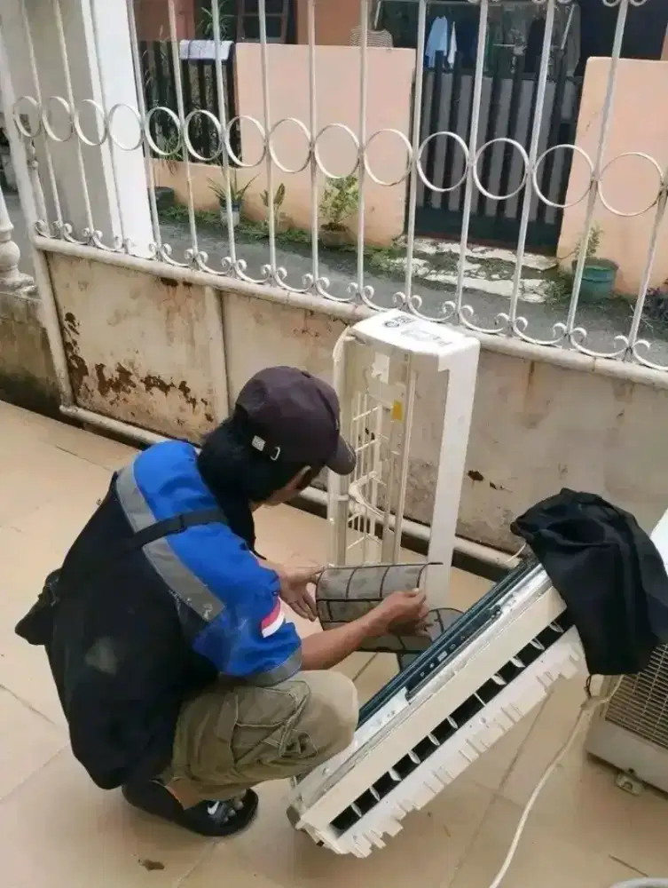 Service AC panggilan, pompa air, mesin cuci dan kulkas