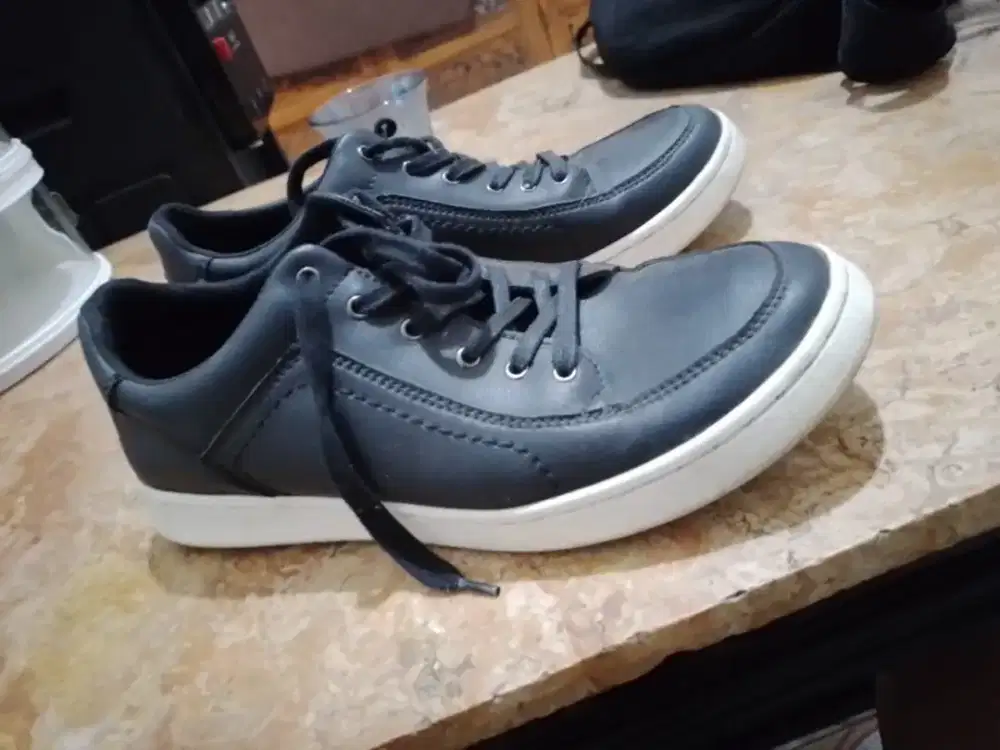 Jual sepatu merk donatelo