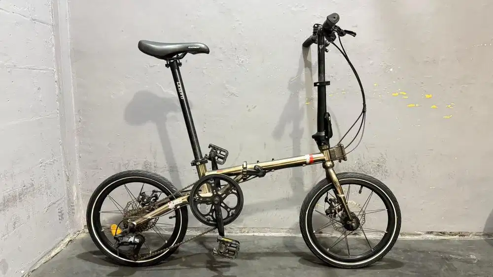 Sepeda elemen troy speed 8