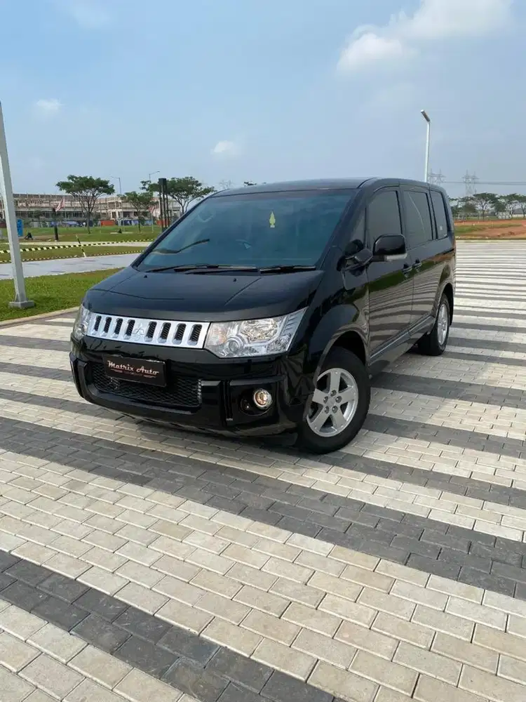 Mitsubishi Delica 2014 ISTIMEWA