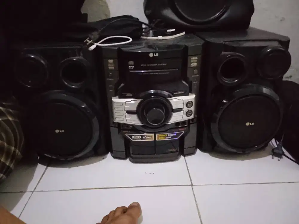 LG hifi dijual Bu cepat hari ini 400rb