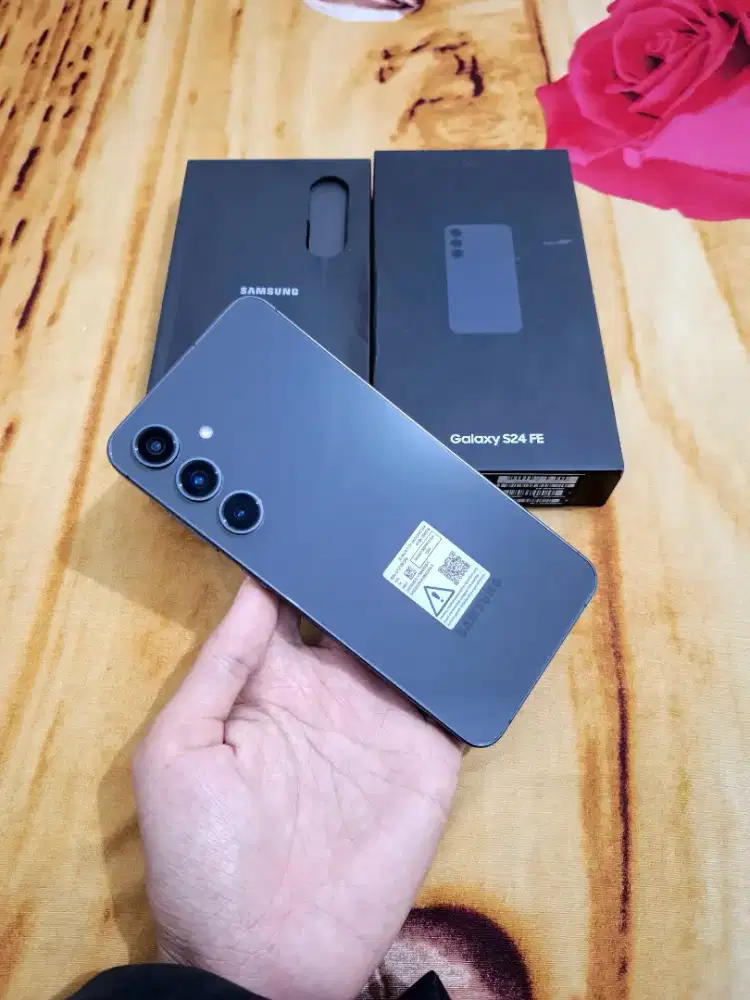 Samsung S24 FE 5G 8/256 gb fulsed