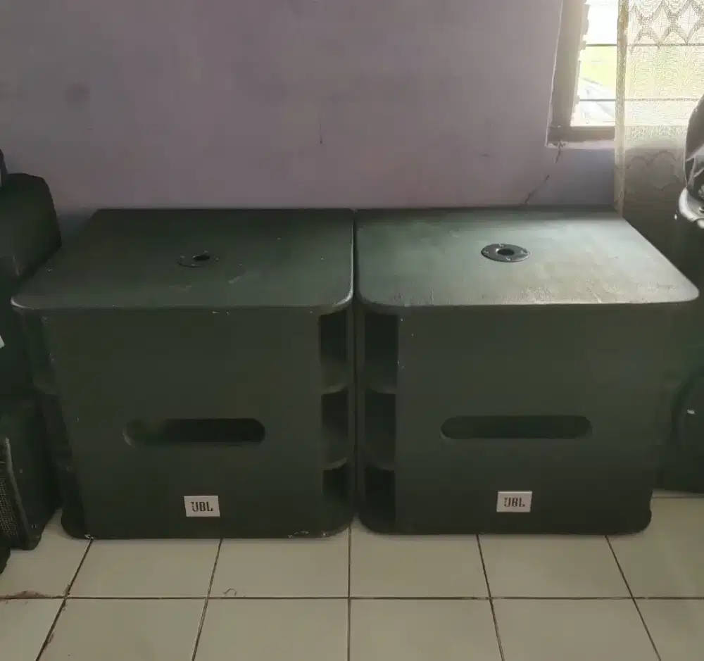Subwoofer 18 inch Aktif Pasif