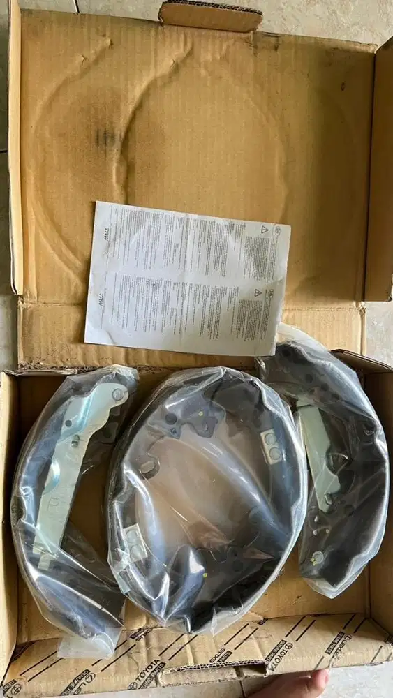 KAMPAS REM BELAKANG TOYOTA FORTUNER