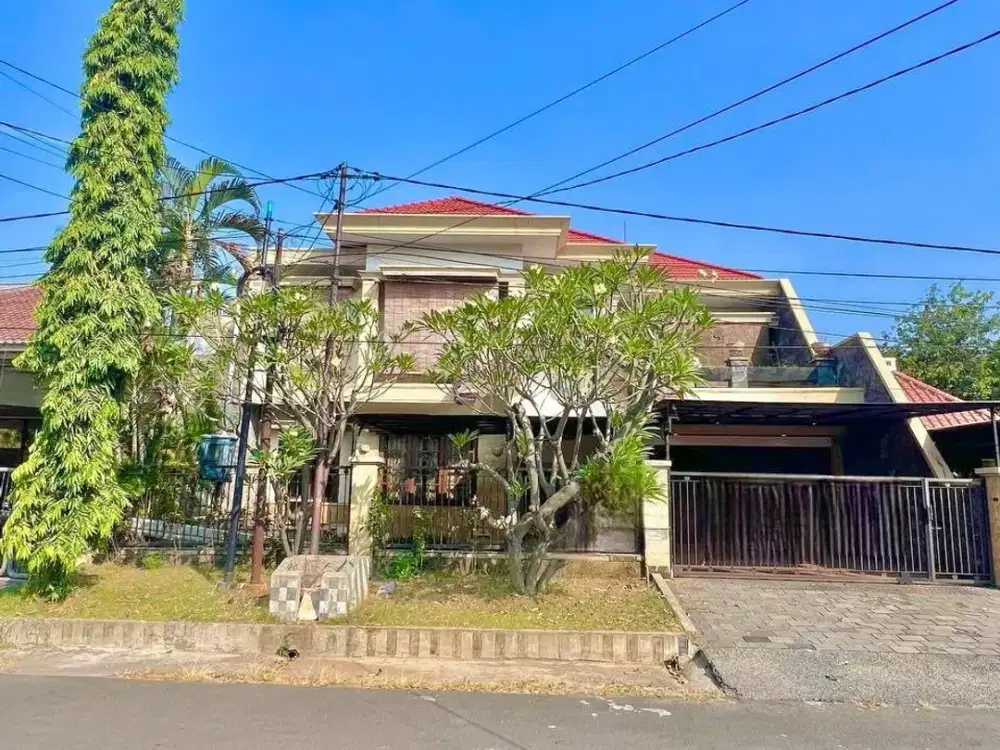 Rumah classic mewah di Perumahan Margorejo Indah