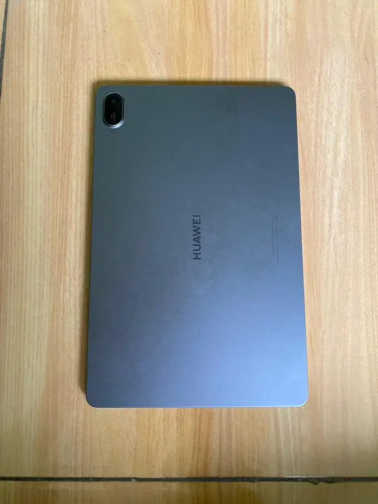 HUAWEi MatePad SE 11in Unit only Like New