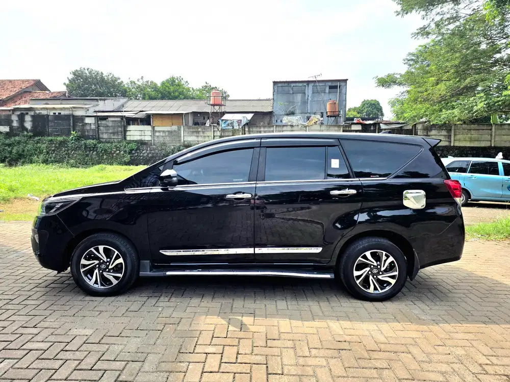 Toyota Kijang Innova 2022 Diesel