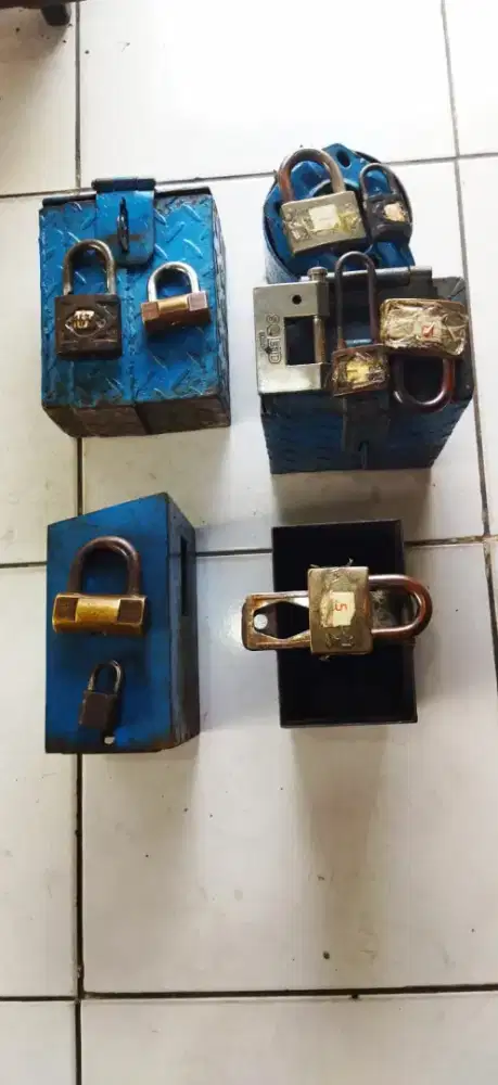 Pengamanan gembok