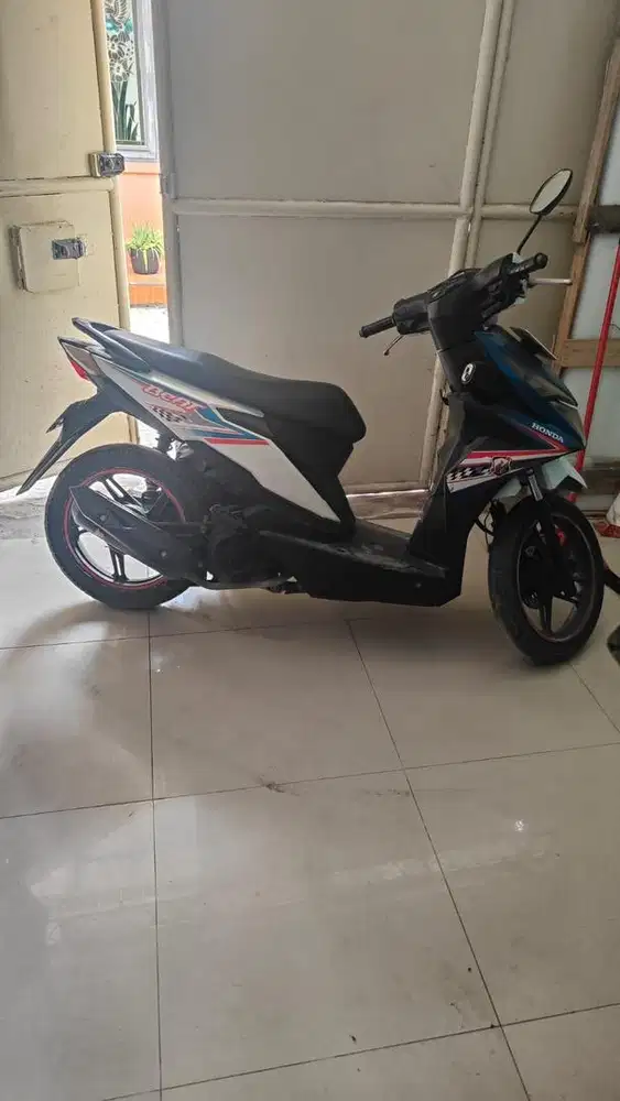 Di jual kereta beat 2018