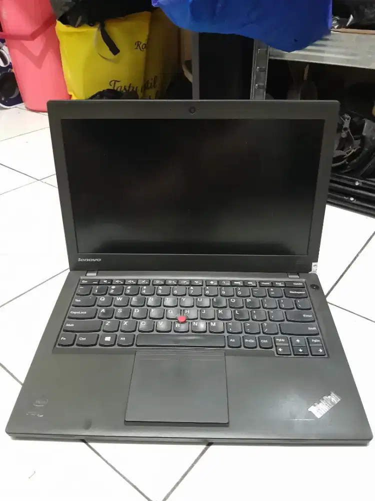 LAPTOP LENOVO THINKPAD X240