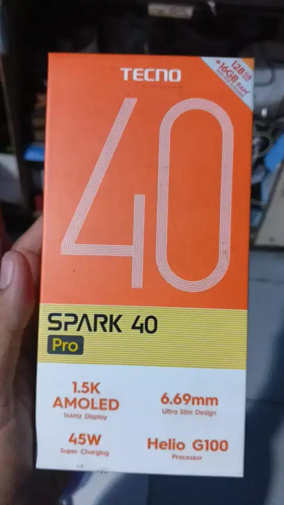 Tecno spark 40 pro 8+8/128