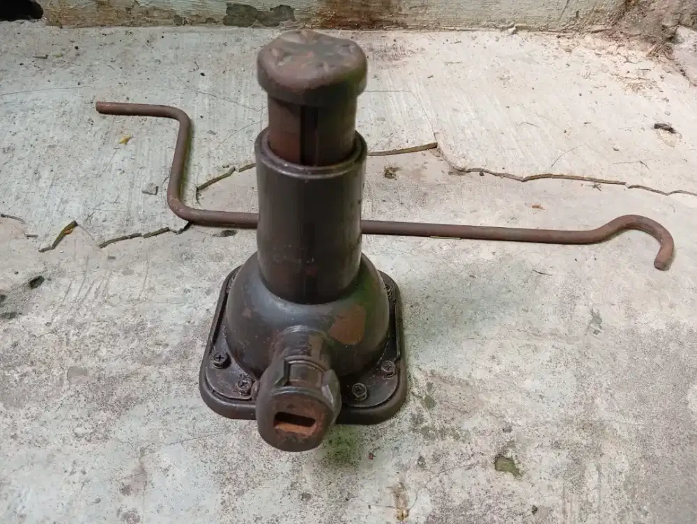 DONGKRAK ULIR 2 TON