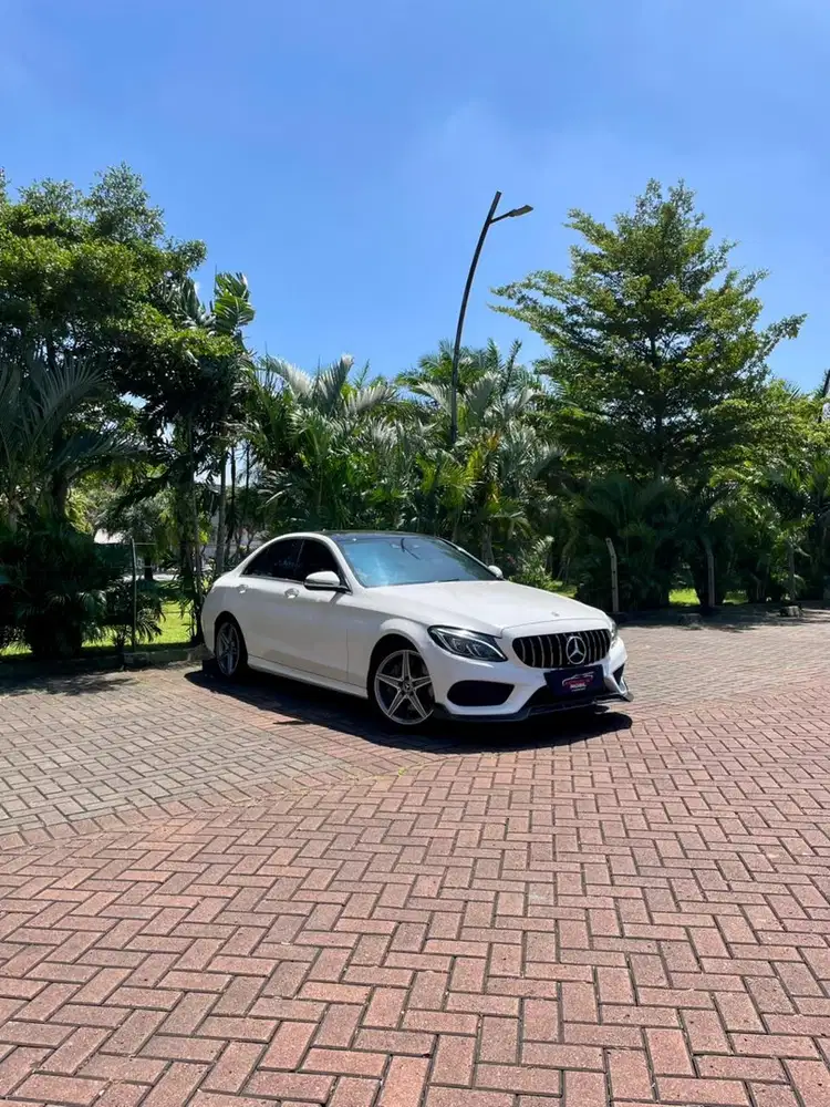 [Low Odo] Mercedes Benz C300 AT 2018