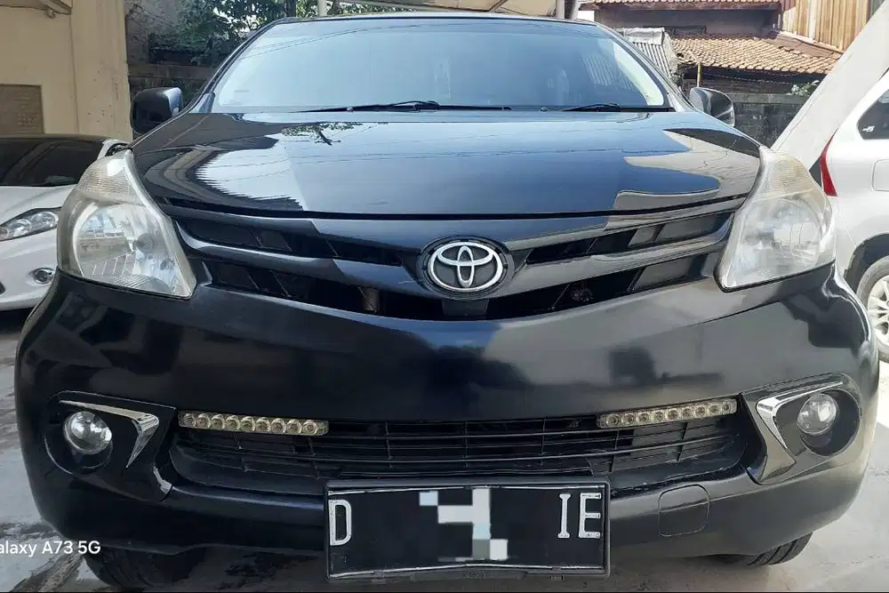 Jual Avanza at matik 2014 airbag black mdf G pajak isi ac dobel