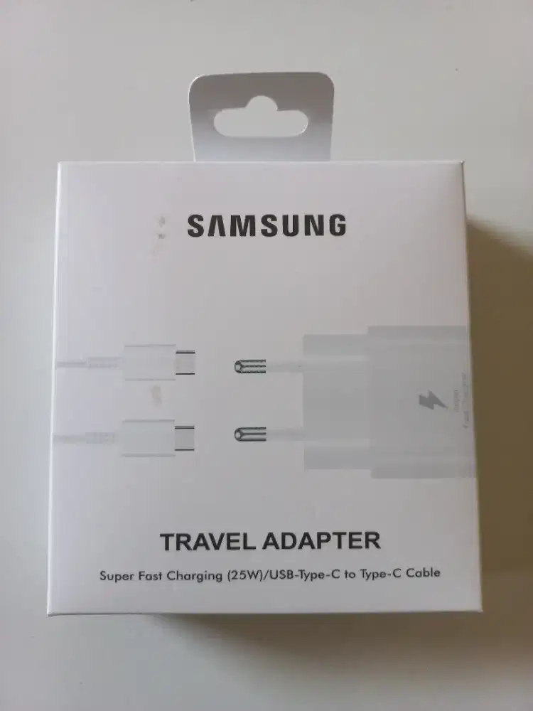Charger Samsung Original 25W Putih + Kabel Data