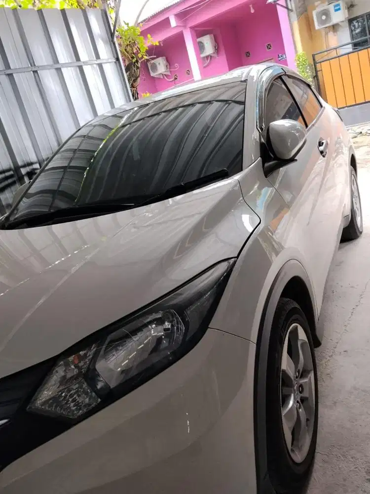 Dijual cepat hrv 2017 matic nego