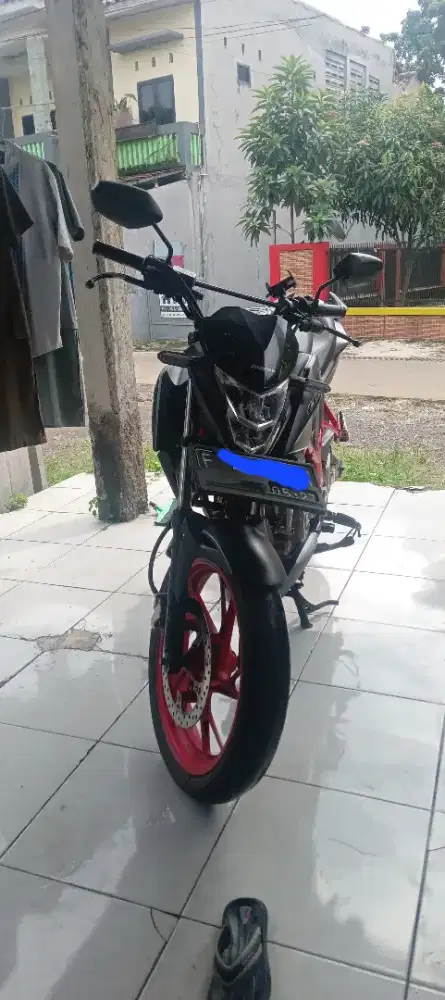 Dijual Honda CB150 R