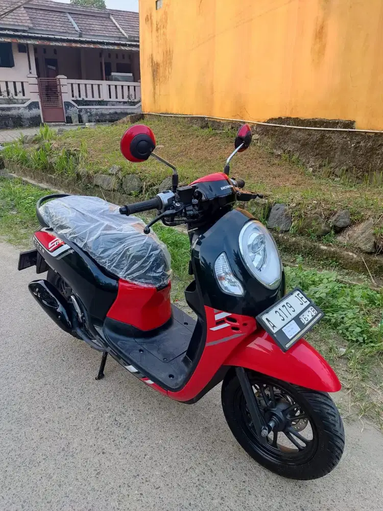Honda Scoopy 2023