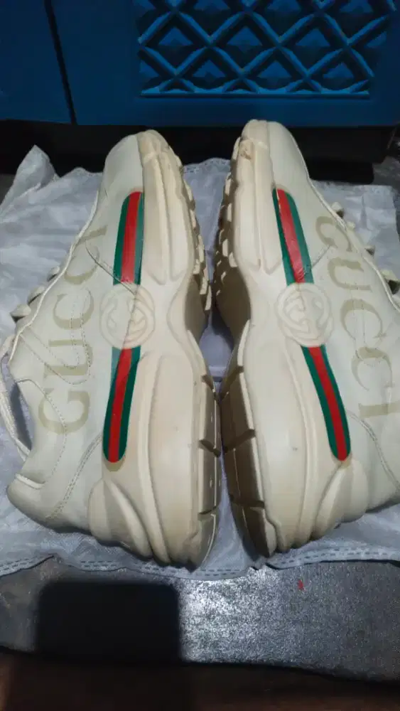 Gucci rhyton sz 42