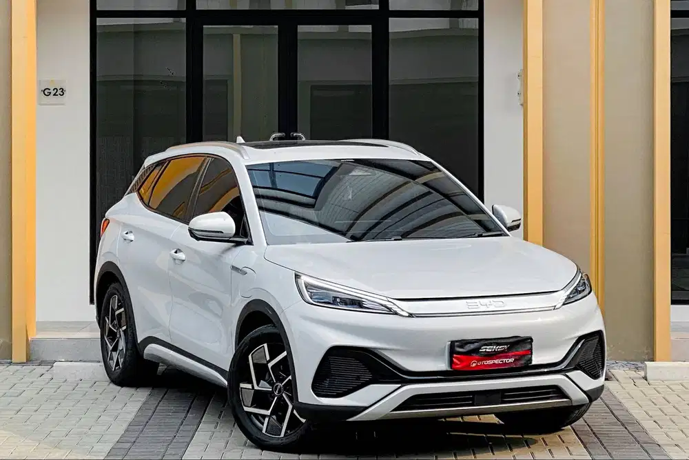 BYD Atto3 Atto 3 Superior Listrik Sunroof Panoramic AT Matic 2023 Puti