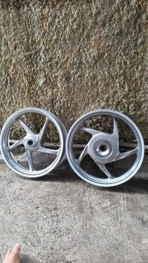 Velg vario 125 original KZR