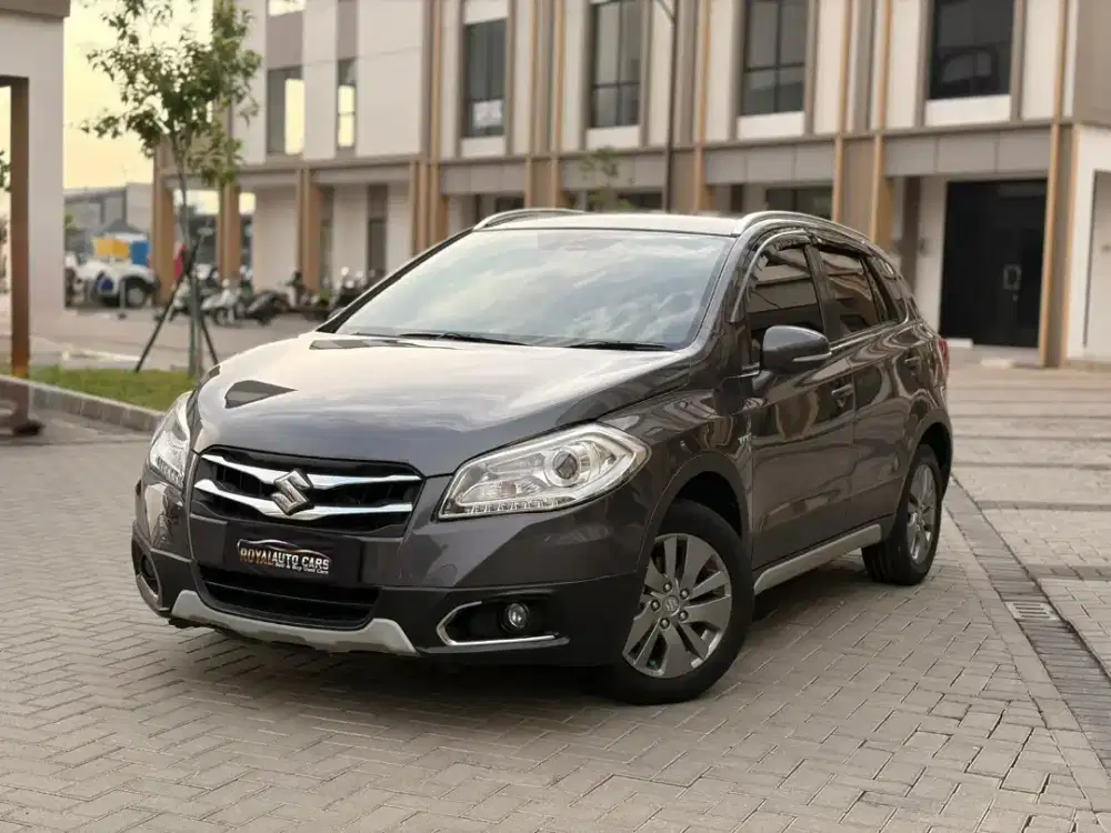 PAJAK PANJANG!!! Suzuki SX4 S-Cross 1.5 AT
2016